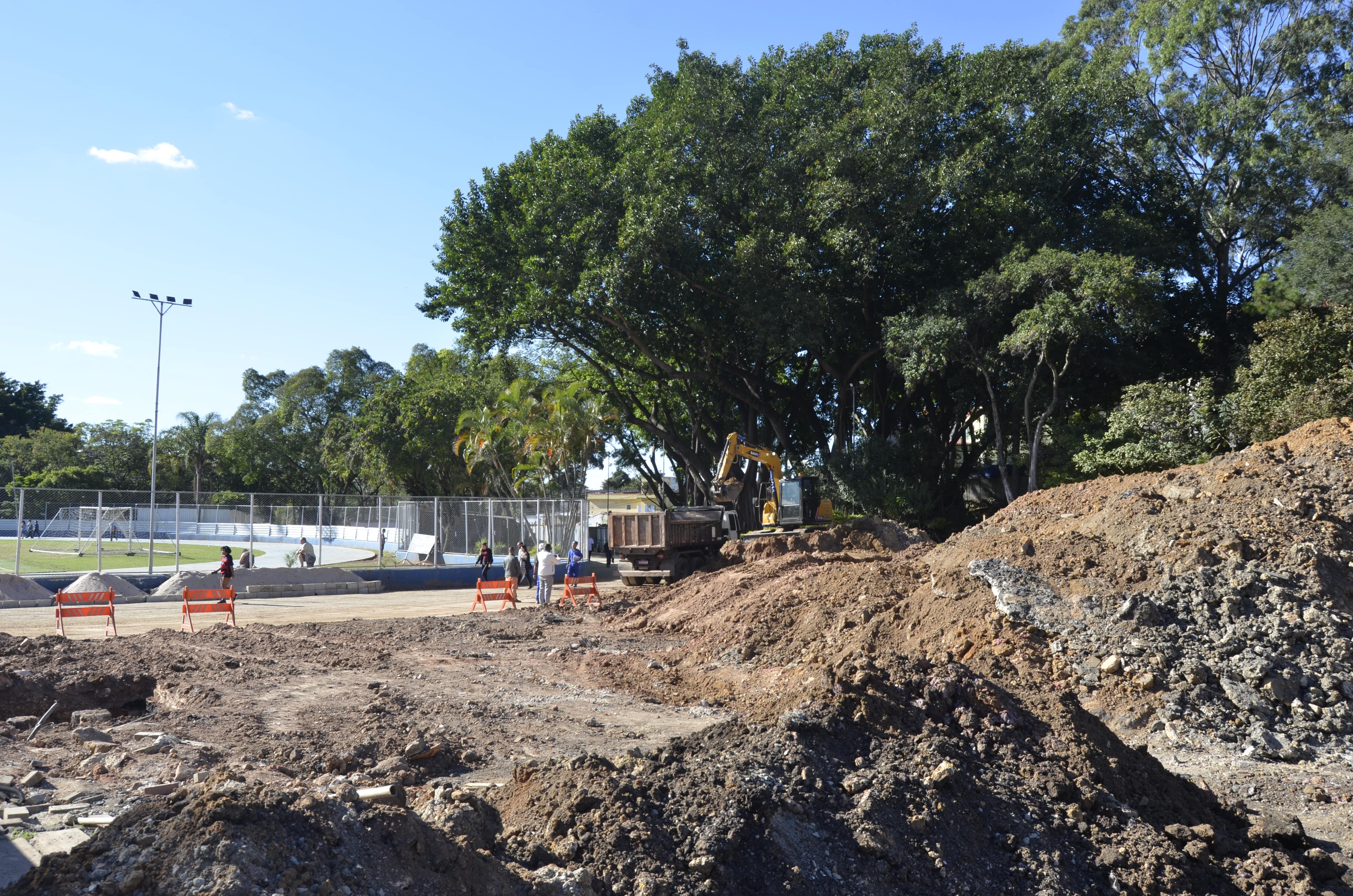 Na imagem, obras no Centro Esportivo Vila Maria - Thomaz Mazzoni.